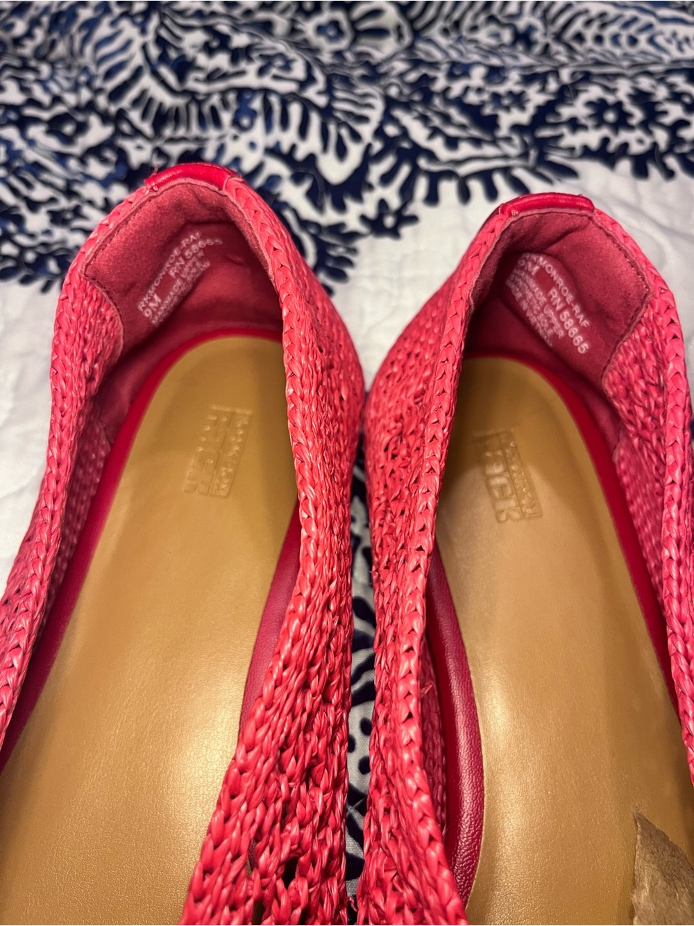 Monroe Weave Red Rose Slip-On Flat - Picture 4 of 10